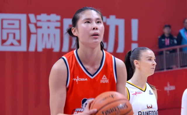 华体会官方入口-WCBA！一场6分险胜，四川女篮击败东莞，王思雨12分，杨力维21分