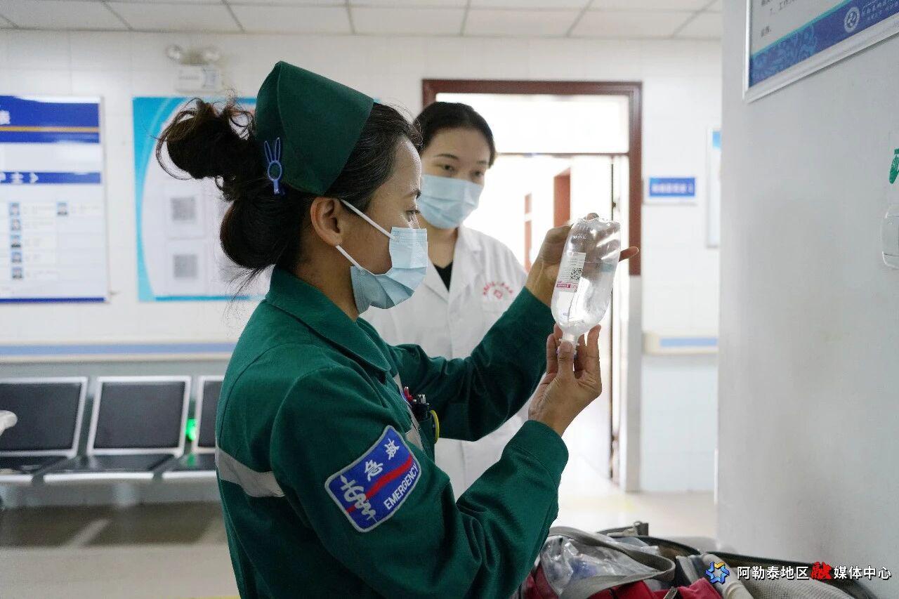 华体会app下载-疆超联赛进行时｜阿勒泰人民医院全力保障疆超联赛医疗服务